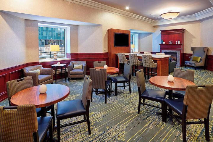 Hotel Interior 10 of 38