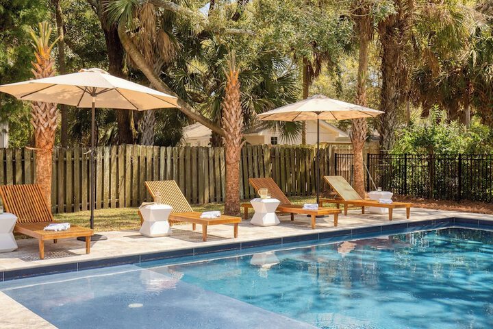 Sawyer by Avantstay Stunning Isle of Palms Home w / Pool!