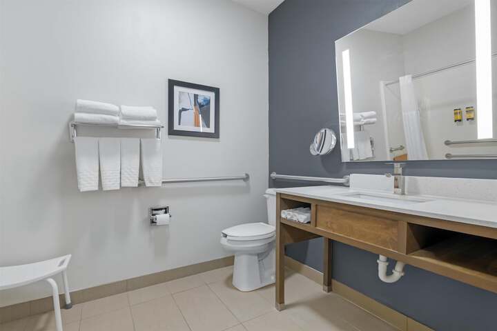 Best Western Plus Washington Hotel