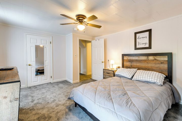 Steps to Crystal Lake: Spacious Retreat w / Views