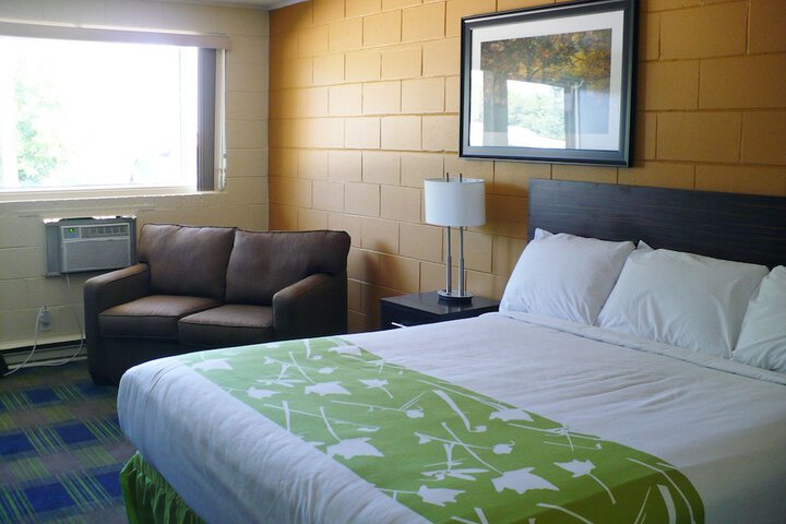 Room 15 of 24