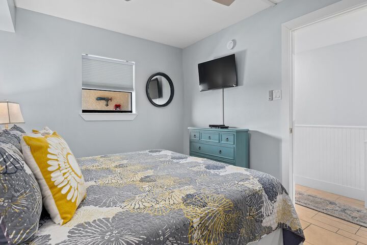 Room 182 of 248
