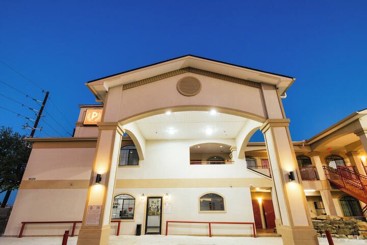 Hotel 2 of 19