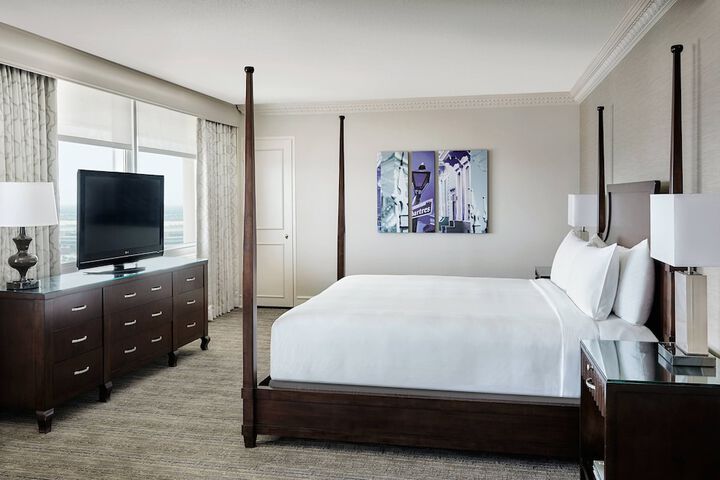 Room 38 of 105