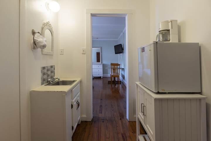 Room 271 of 309