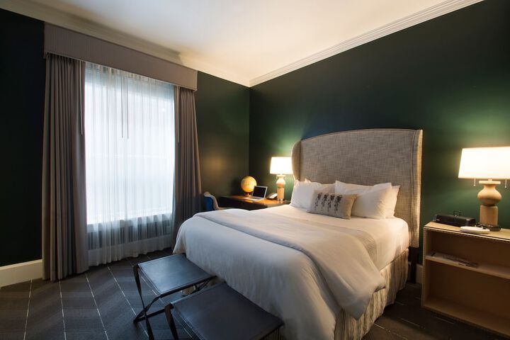 Room 21 of 68