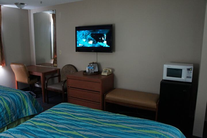 Room 25 of 63