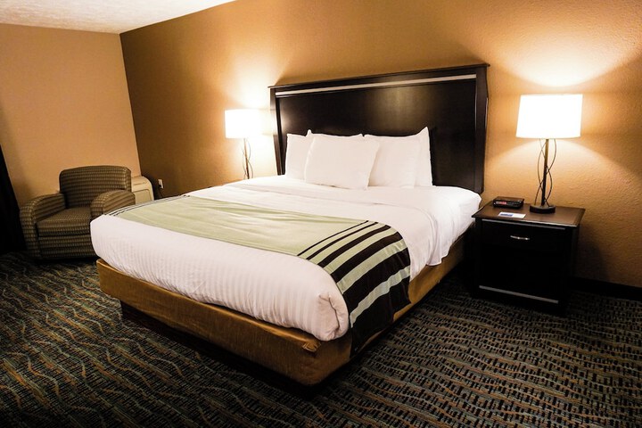 Boarders Inn & Suites by Cobblestone Hotels – Grand Island