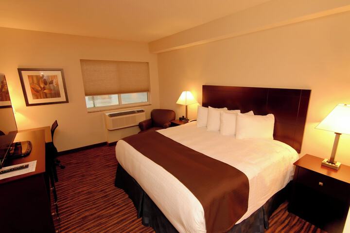 Room 29 of 104