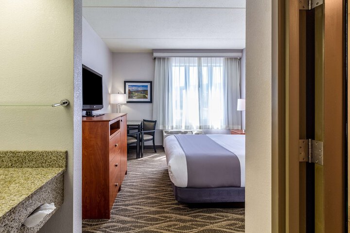Room 21 of 58