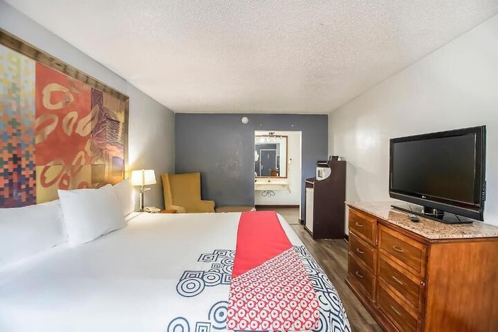 Room 16 of 21