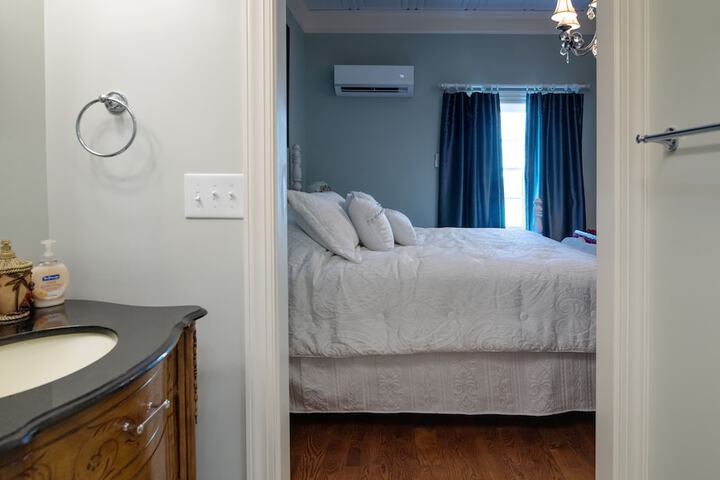 Room 85 of 87