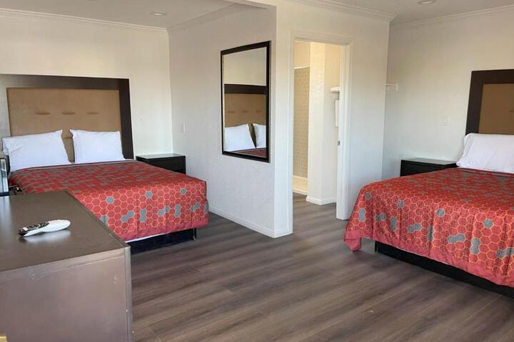 Palm Inn