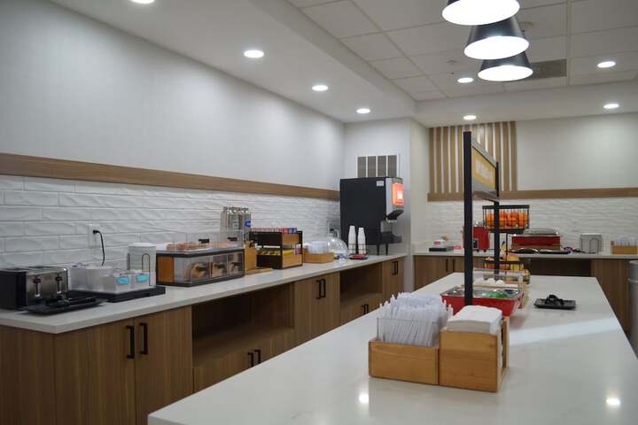 Hampton Inn & Suites by Hilton Tomball Houston NW