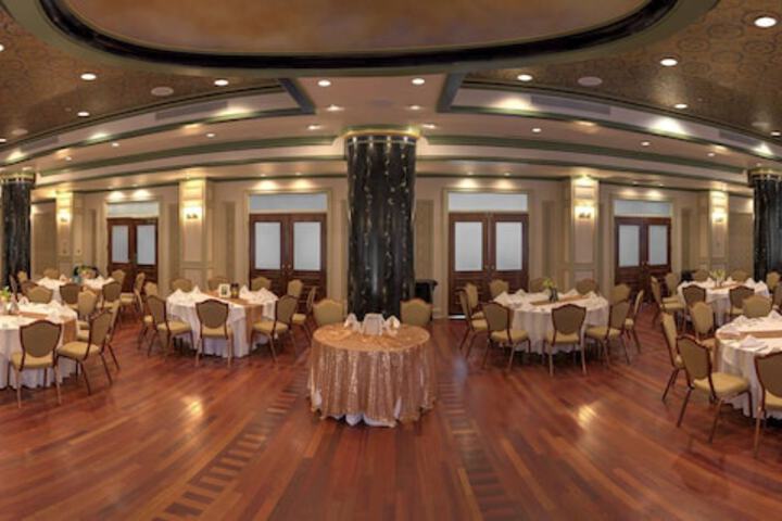 Carnegie Hotel & Spa