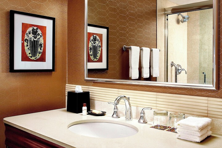 Room 18 of 61