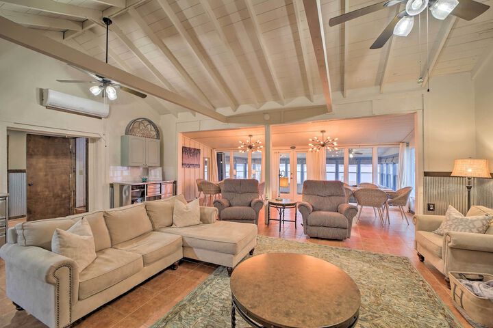 Private Beach: Waterfront Disney Getaway!