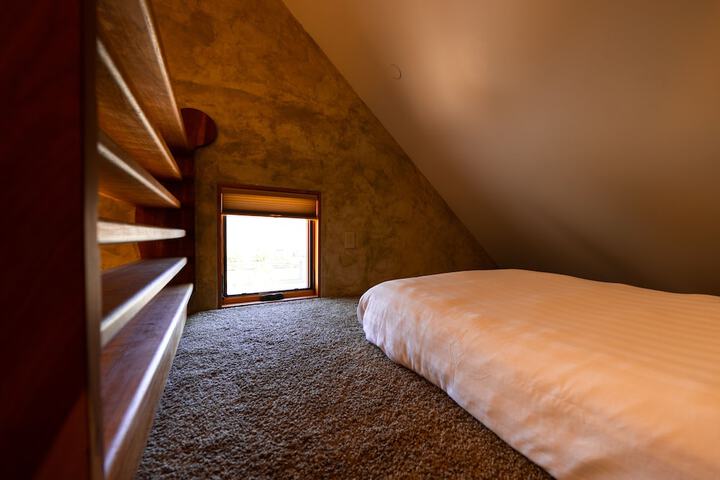 Room 49 of 58