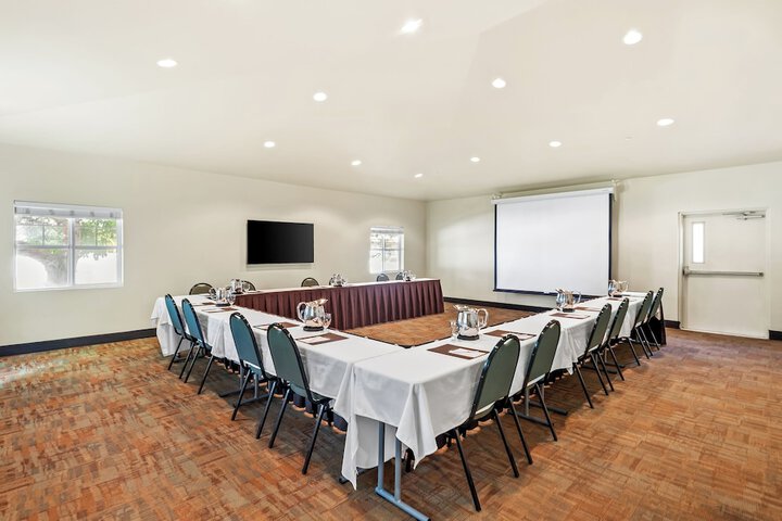 Ledgestone Suites Hotel Yakima