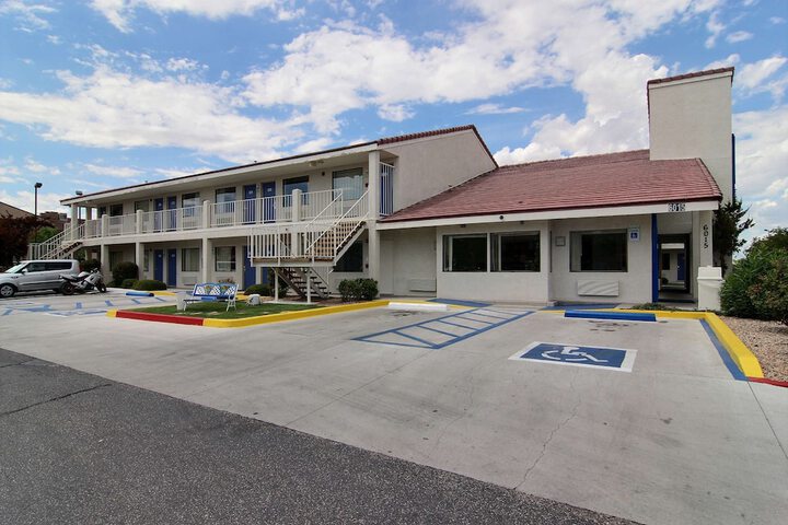 Hotel 3 of 29