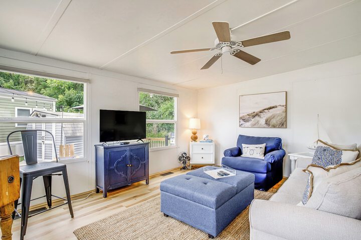 Patio Pool Access! Coastal Ocean Pines Cottage