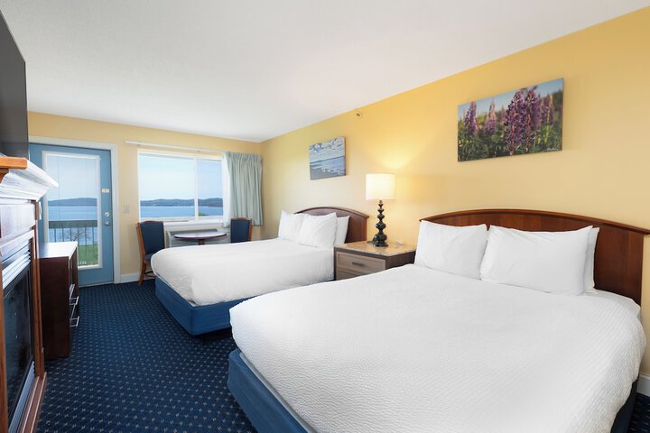 Fireside Inn & Suites - Belfast