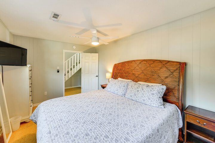Furnished Deck! Waterfront Ocean Pines Home