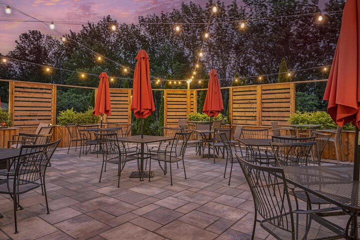 Best Western Plus Bridgewater Hotel & Convention Centre