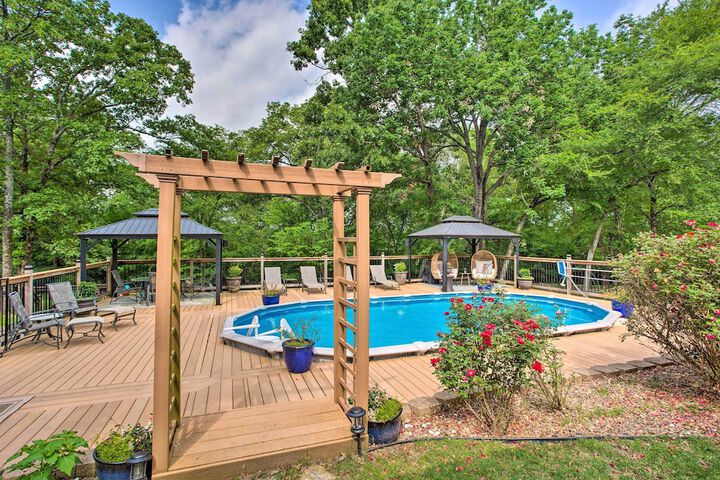 Happy Trails Hideout w / New Bunk House & Hot Tub!
