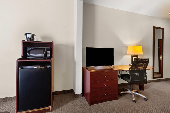 Sleep Inn & Suites Bush Intercontinental - IAH East