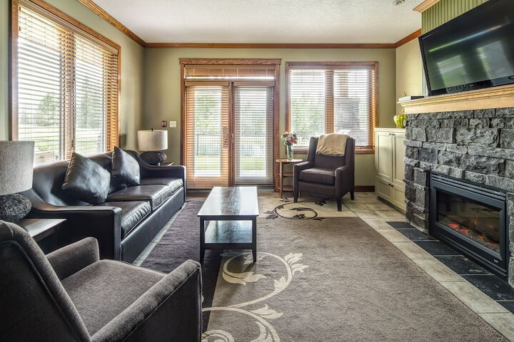 Bighorn Meadows Resort