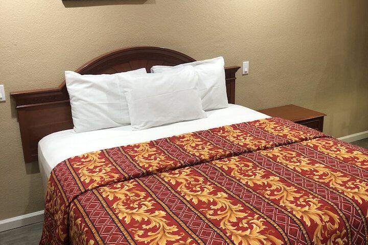 Budget Inn Motel