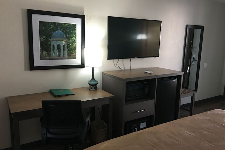 Quality Inn Greenville near University