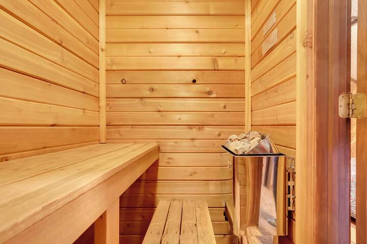 buckhorn - Slopeside Iron River Cabin w / Sauna