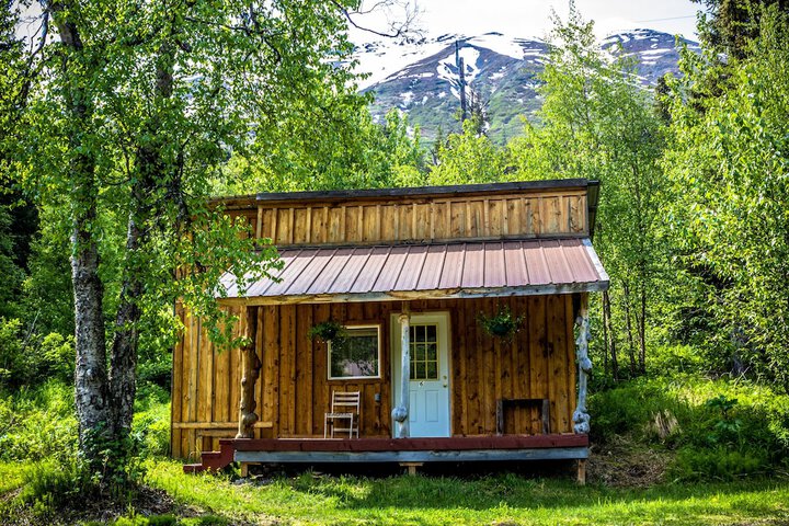 Midnight Sun Log Cabins