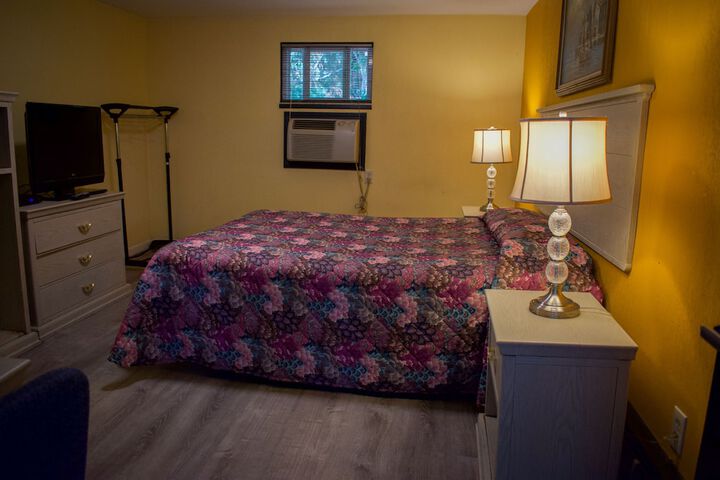 Room 17 of 47