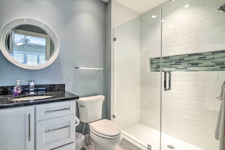 1 Mi to Beach: Sea Colony Condo w / Balcony!