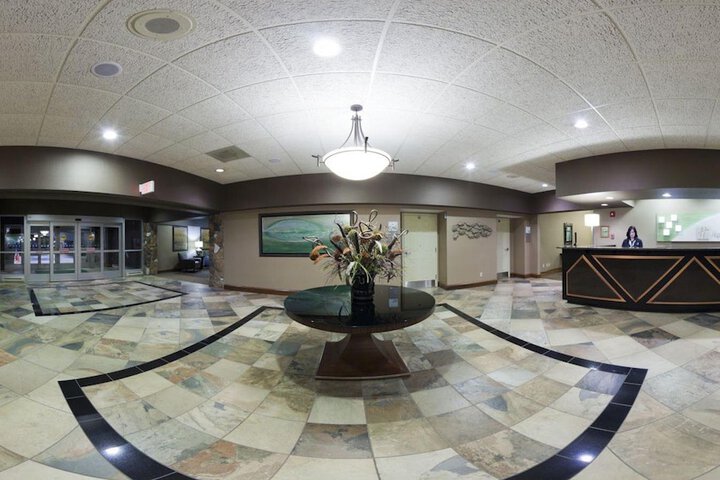 Hotel Interior 18 of 84