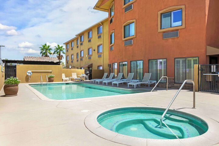 Pool 3 of 44