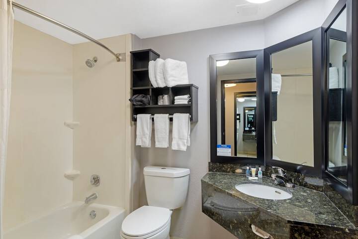 Comfort Inn & Suites Carrollton