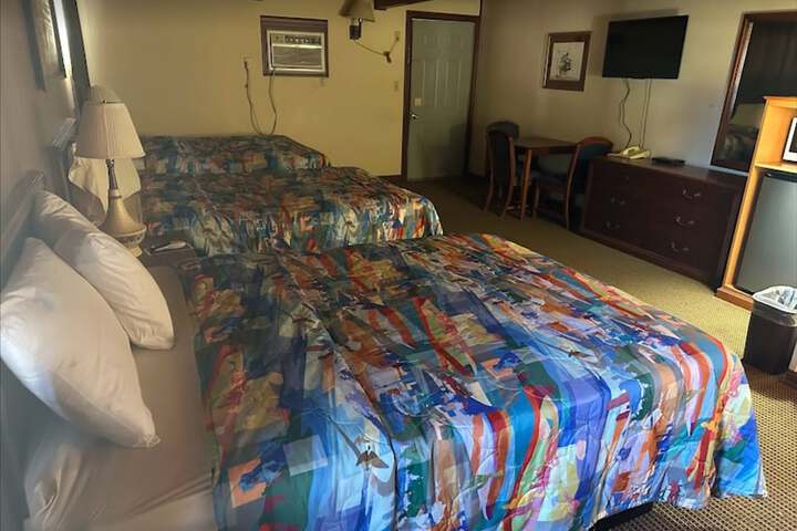 Room 15 of 35