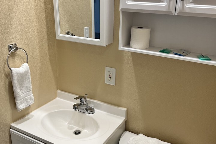 Room 22 of 26