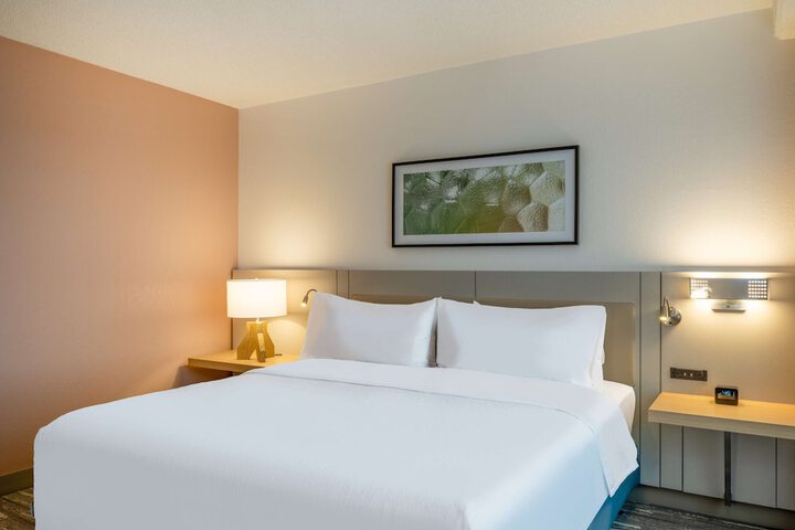 Hilton Garden Inn Toledo Downtown