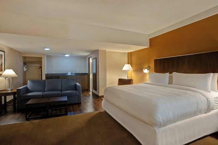 Four Points by Sheraton Peoria