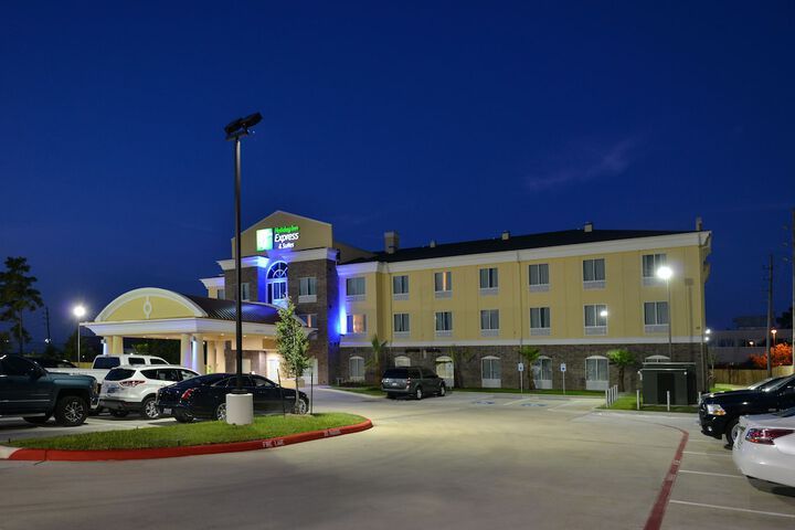 Hotel 5 of 80