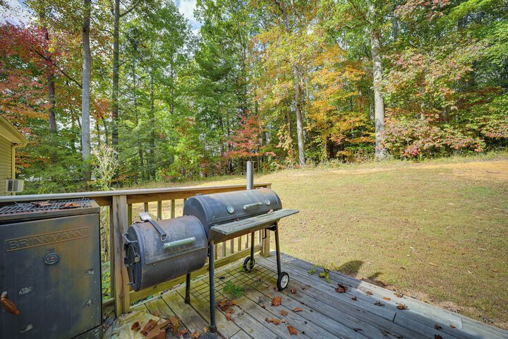 Candler Home w / Large Deck: Hike Bike & Unwind!