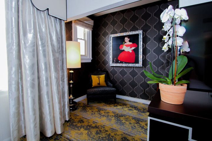 Room 54 of 99