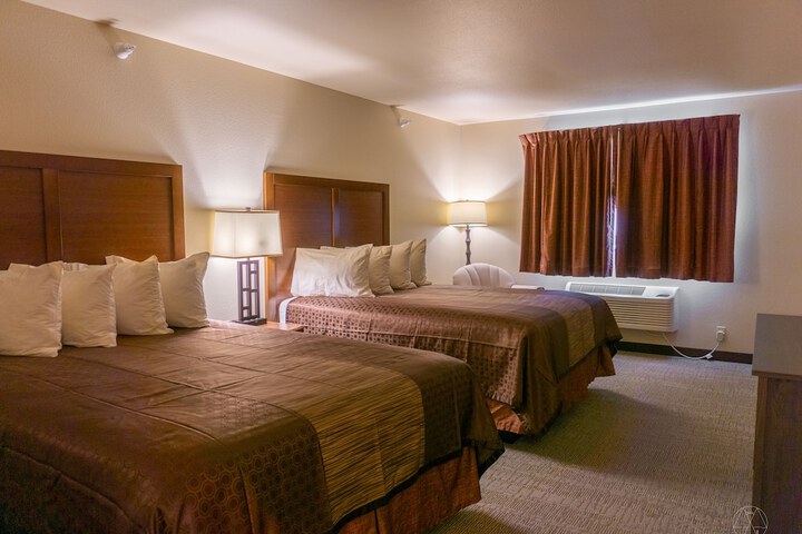 Room 72 of 89