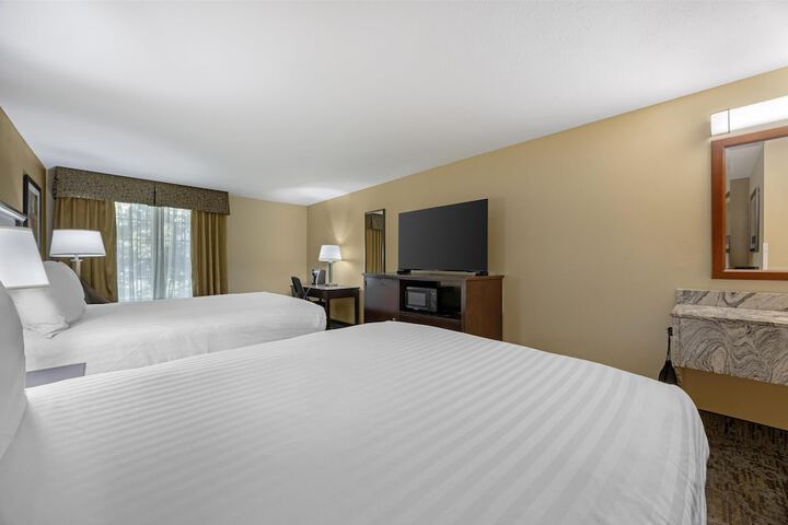 Best Western Plus Prairie Inn