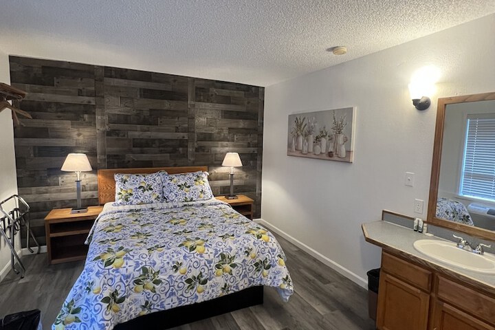 Room 41 of 65
